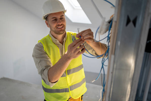 Best Affordable Electrician  in Newton, MS